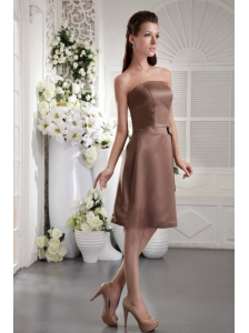 Brown Empire Strapless Knee-length Satin Bow Bridesmaid Dress