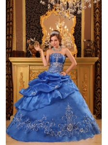 Elegant Blue Quinceanera Dress Strapless Organza Beading Ball Gown