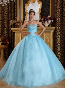Beautiful Aqua Blue Quinceanera Dress Sweetheart Organza Beading Ball Gown
