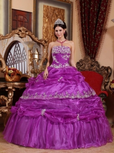 Fashionable Fuchsia Quinceanera Dress Strapless Organza Appliques Ball Gown