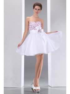 Sweet White A-line Sweetheart  Beading Short Prom Dress Mini-length Taffeta and Chiffon