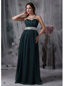 Exquisite Dark Green Prom / Evening Dress Empire Sweetheart Chiffon Belt Brush Train