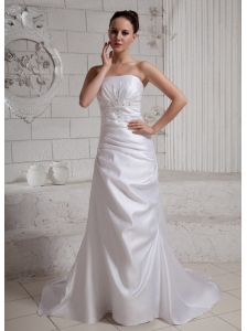 2013 Appliques With Beading Wedding Dress With Court Train For Custom Made