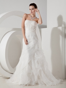 Lace Decorate Bodice Ruffles Brush Train Organza Strapless 2013 Wedding Dress