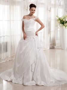 Romantic A-line Off The Shoulder Hand Made Fowers Wedding  Dress With Taffeta