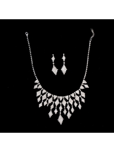 Amazing Rhinestones Alloy Plated Jewelry Set Including Necklace And Earrings