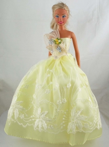 Yellow Green Beautiful Gown With Embroidery Dress For Quinceanera Doll