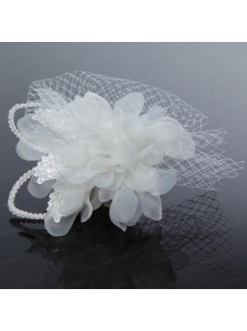 2014 Romantic Feather Pearl Tulle White Fascinators