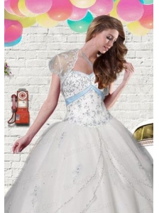 Elegant Tulle White Short Quinceanera Jacket with Beading and Appliques