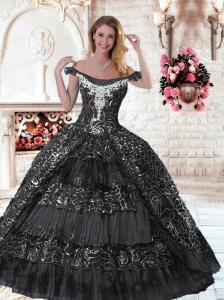 2015 Inexpensive Off The Shoulder Quinceanera Dresses with Appliques