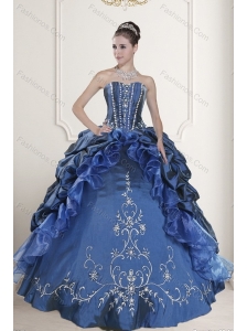 2015 Luxurious Embroidery and Beading Dresses for Quinceanera