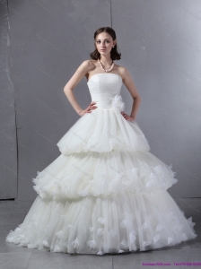 2015 Classical Strapless Beach Wedding Dress with Ruffles and Ruching