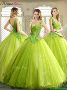 2016 Spring Luxurious Beading and Appliques Quinceanera Dresses in Yellow Green