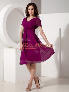 Short Sleeves Knee Length Ruching Zipper Mother Of The Bride Dress with Purple