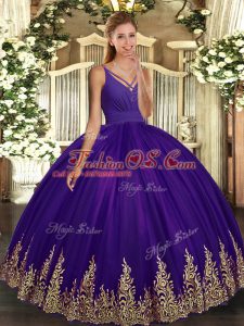 Sleeveless Tulle Floor Length Backless Quince Ball Gowns in Eggplant Purple with Appliques