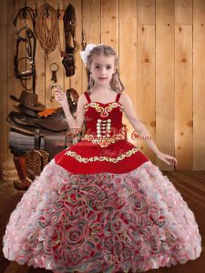 Straps Sleeveless Fabric With Rolling Flowers Little Girls Pageant Dress Wholesale with Headpieces Embroidery and Ruffles Lace Up