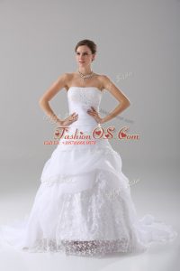 Glamorous Organza Sleeveless Wedding Gown Brush Train and Beading and Lace