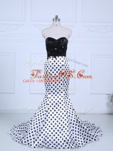 Noble White And Black Printed Zipper Sweetheart Sleeveless Celebrity Style Dress Brush Train Lace