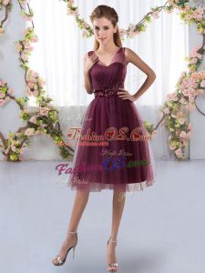 Knee Length Zipper Bridesmaid Gown Burgundy for Prom and Party and Wedding Party with Appliques