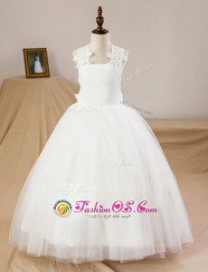 New Arrival Sleeveless Floor Length Lace and Appliques Criss Cross Flower Girl Dress with White