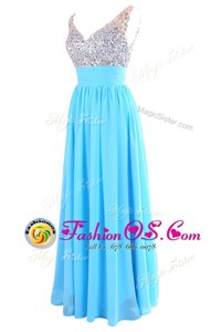 Fashionable Champagne Sleeveless Appliques Knee Length Prom Evening Gown