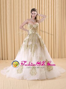 Affordable White Sweetheart Lace Up Appliques Quinceanera Dresses Sweep Train Sleeveless