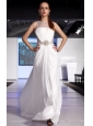 White Empire Scoop Brush Train Chiffon Beading and Ruch Prom / Celebrity Dress