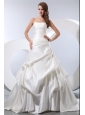 Simple A-line Strapless Low Cost Wedding Dress Chapel Train Satin and Taffeta Pick-ups