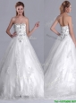 2016 Luxurious Strapless Princess Brush Train Beaded Wedding Dress in Tulle